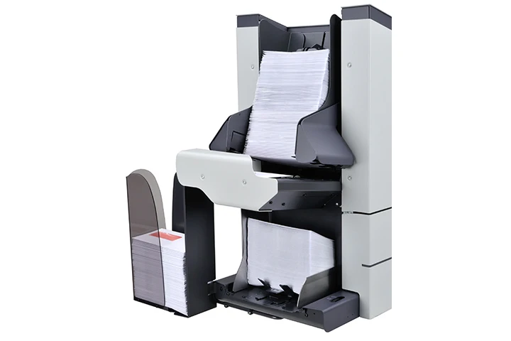 ds-95i-stacker-720x480 เครื่องพับและบรรจุซองอัตโนมัติ Quadient DS-95i