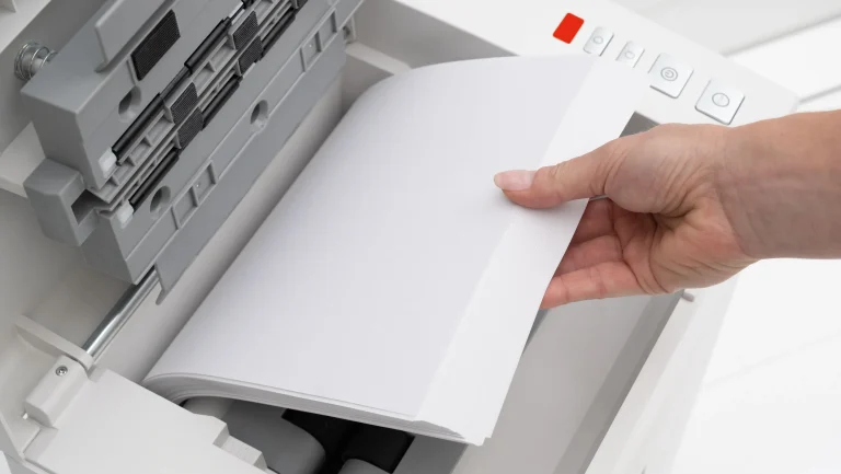 เครื่องทำลายเอกสาร Auto-Feed Shredcat IDEAL ป้อนกระดาษอัตโนมัติ